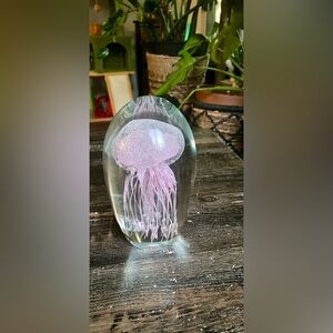 Dynasty Gallery Large Heavy Art Glass Jellyfish Paperweight Pink/Clear 7 Inches
